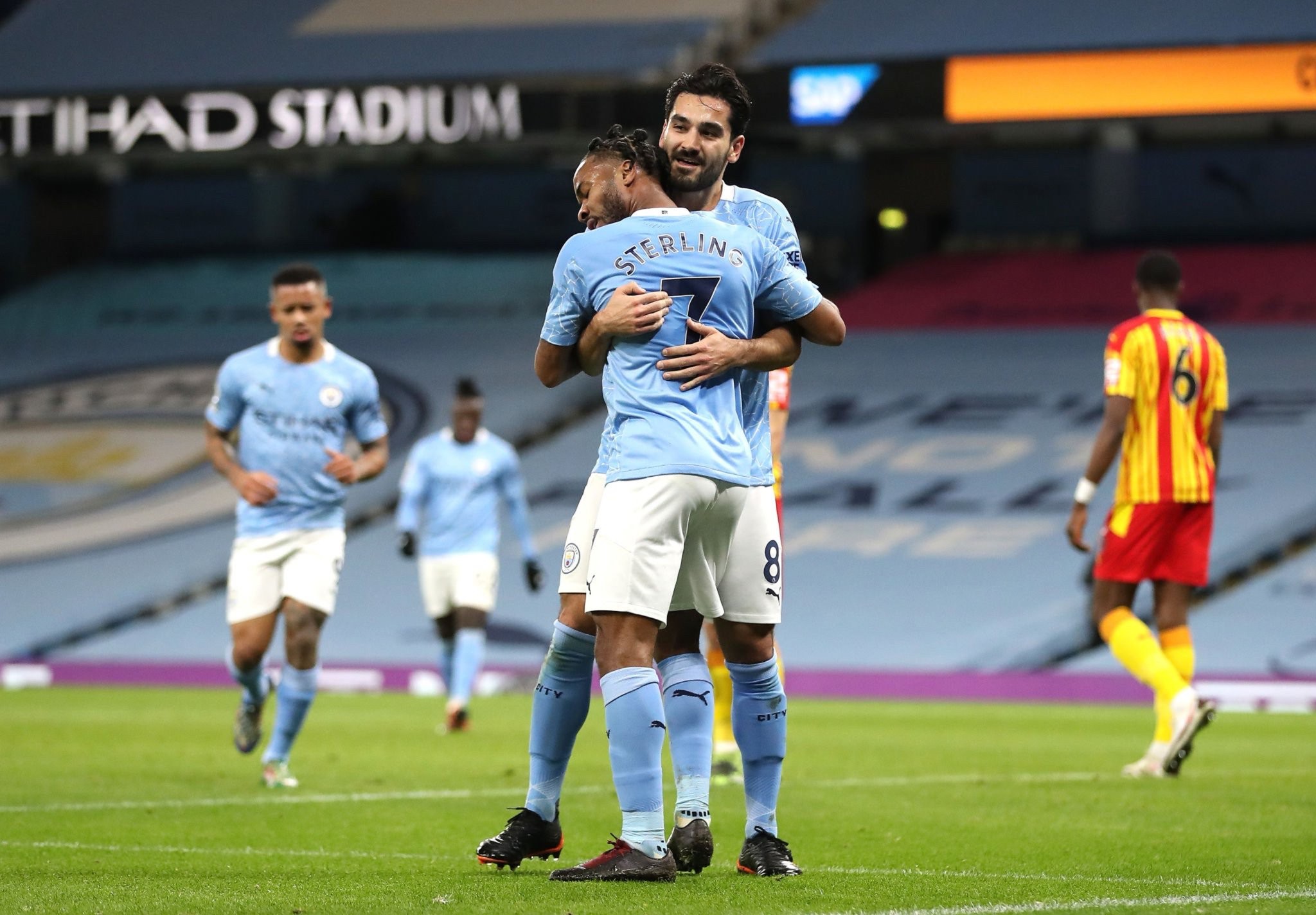 在赛场上的 在赛场上的