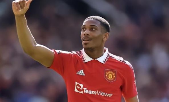 相比之下 相比之下